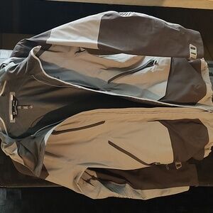 Men's Under Armour ColoGear jacket size small